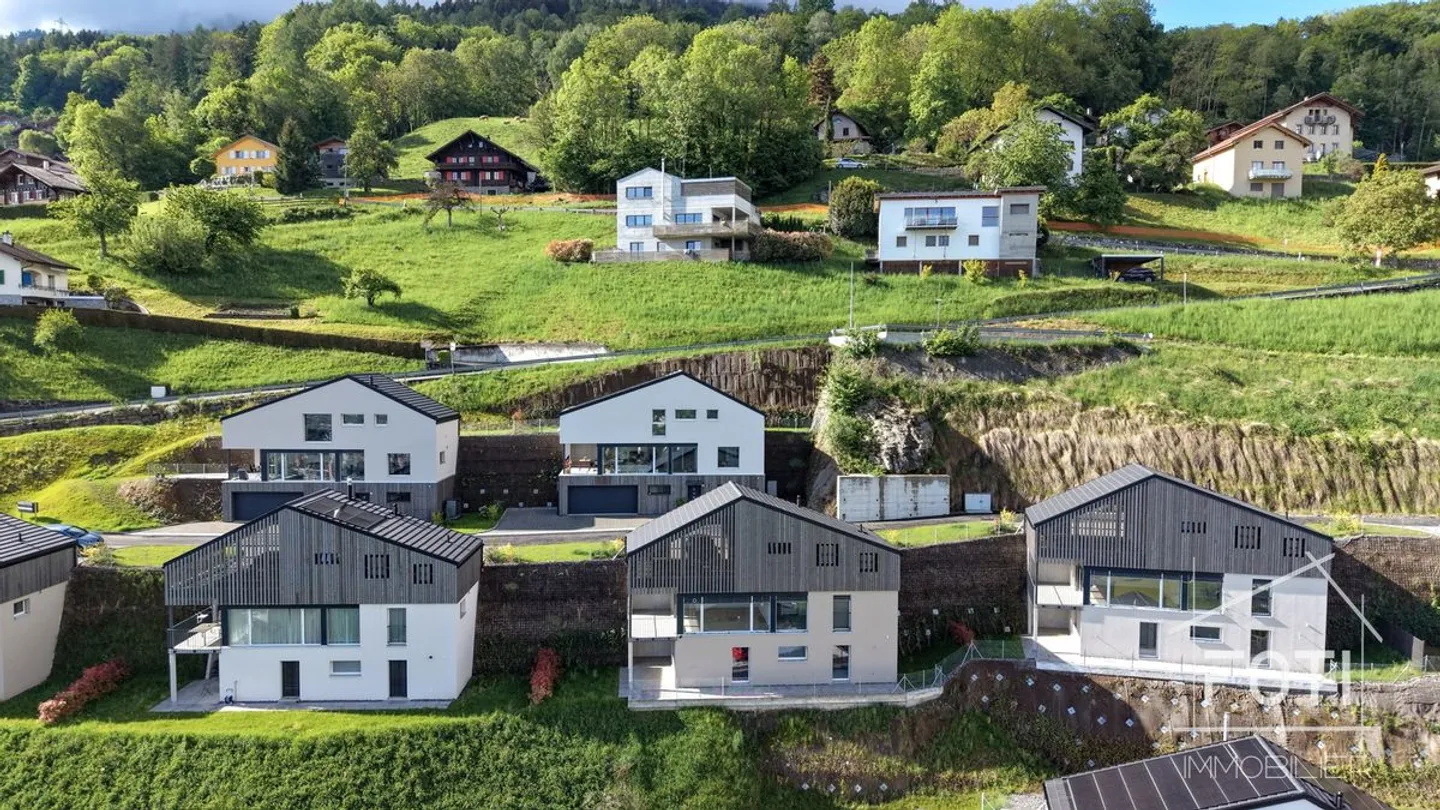 Neue Villa mit Traumhaftem Blick - Foto 11 von 13