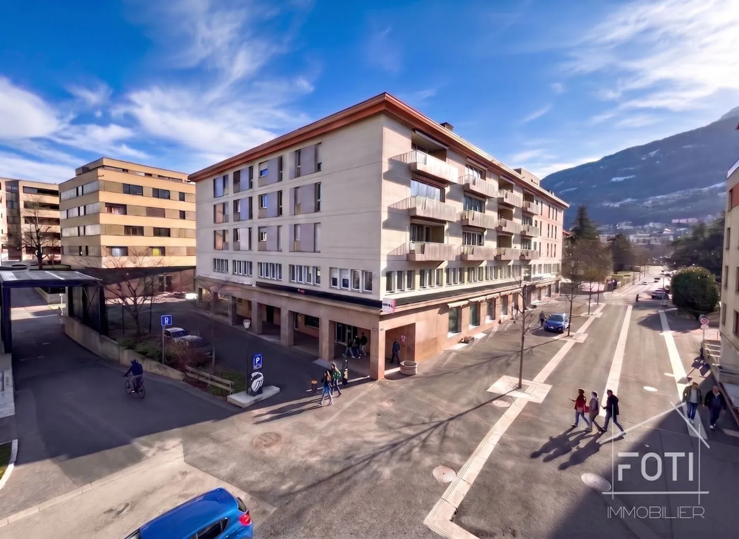 Hochwertiges Büro mit garantierter Rendite von 5,5% brutto. - Foto 1 von 11
