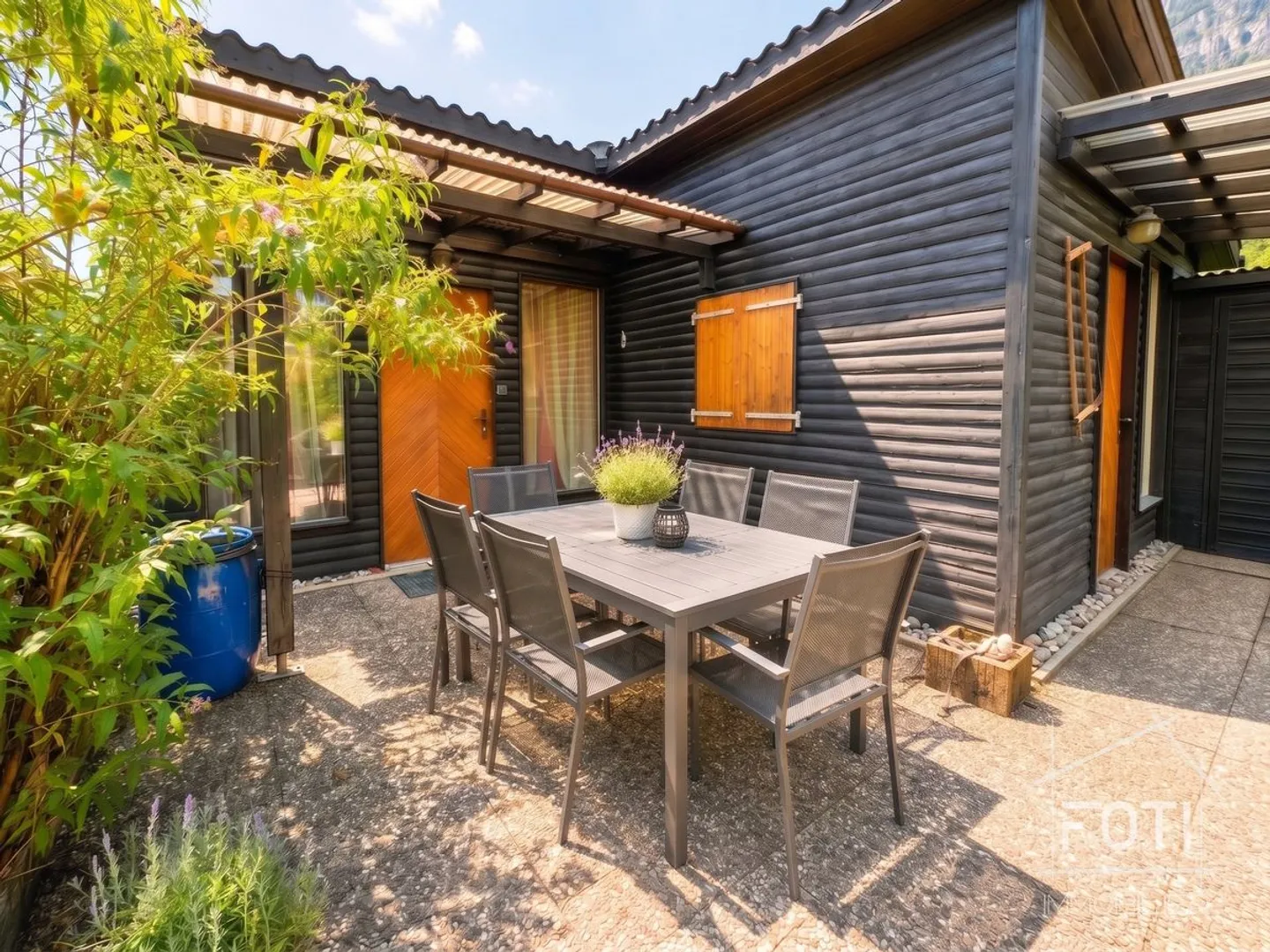 2.5 Room Chalet with View in Saint-Maurice to Renovate - Photo 6 of 13