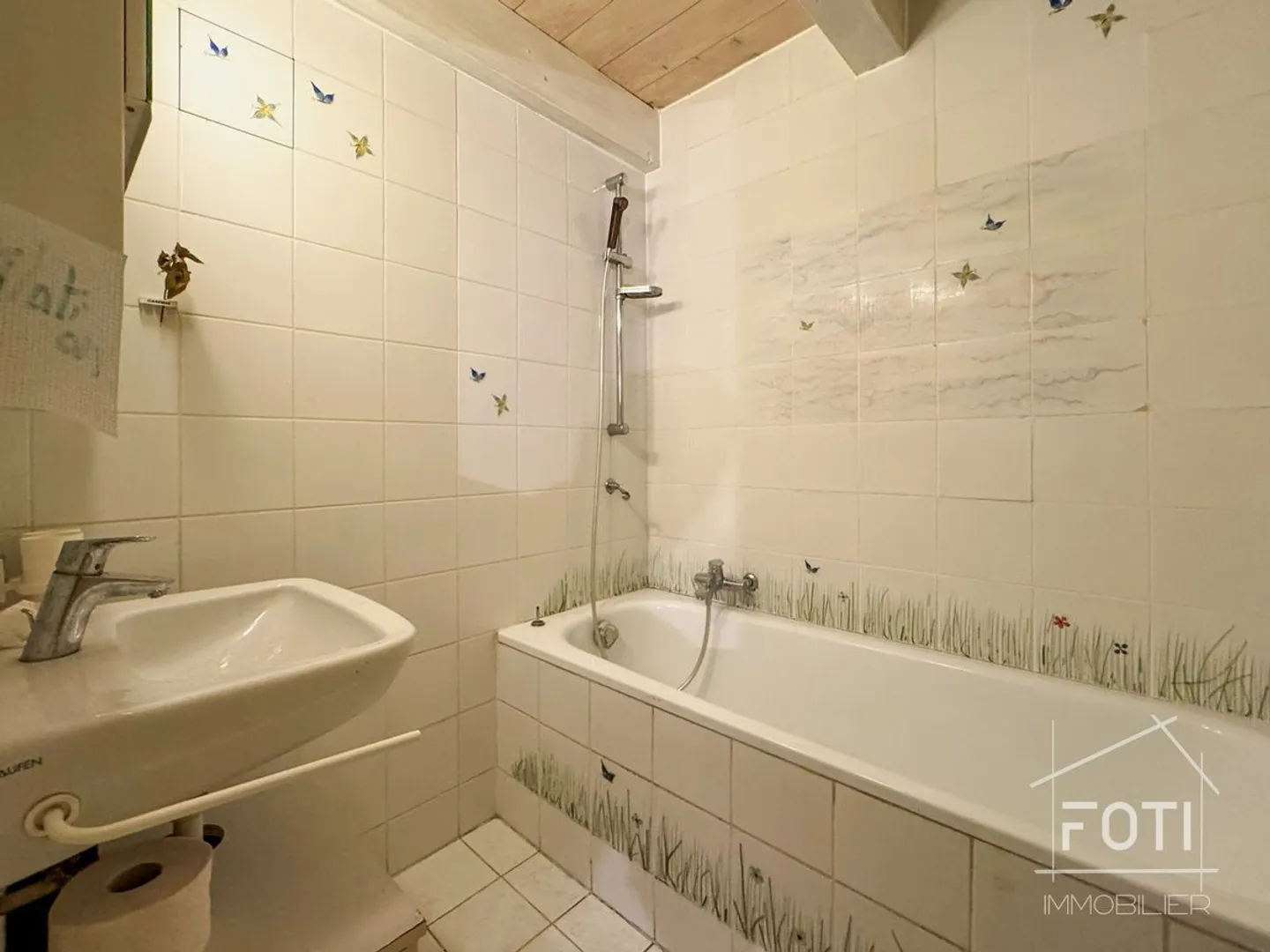 Maison villageoise à Villeneuve - Immeuble de rendement avec 3 appartements - Foto 6 von 13