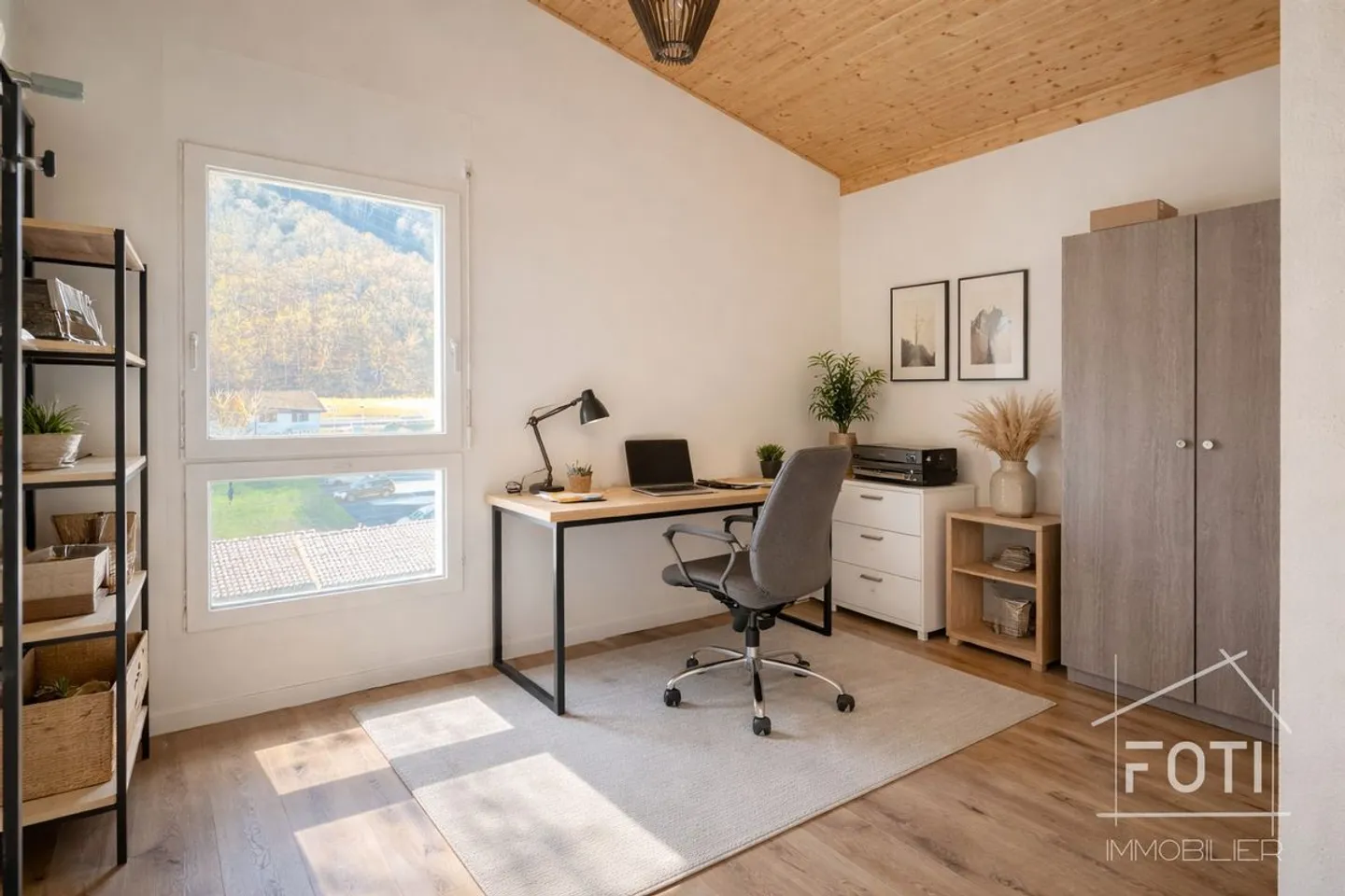 Beautiful penthouse with large balcony and view - Massongex - Photo 10 of 13