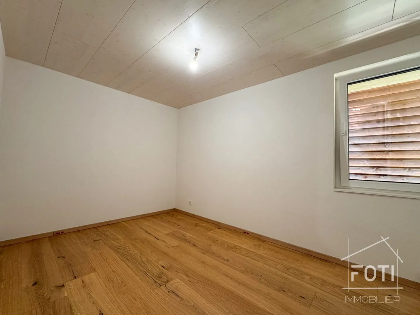 4-Zimmer-Wohnung mit Terrasse und privatem Garten - Brent - Foto 6 von 13