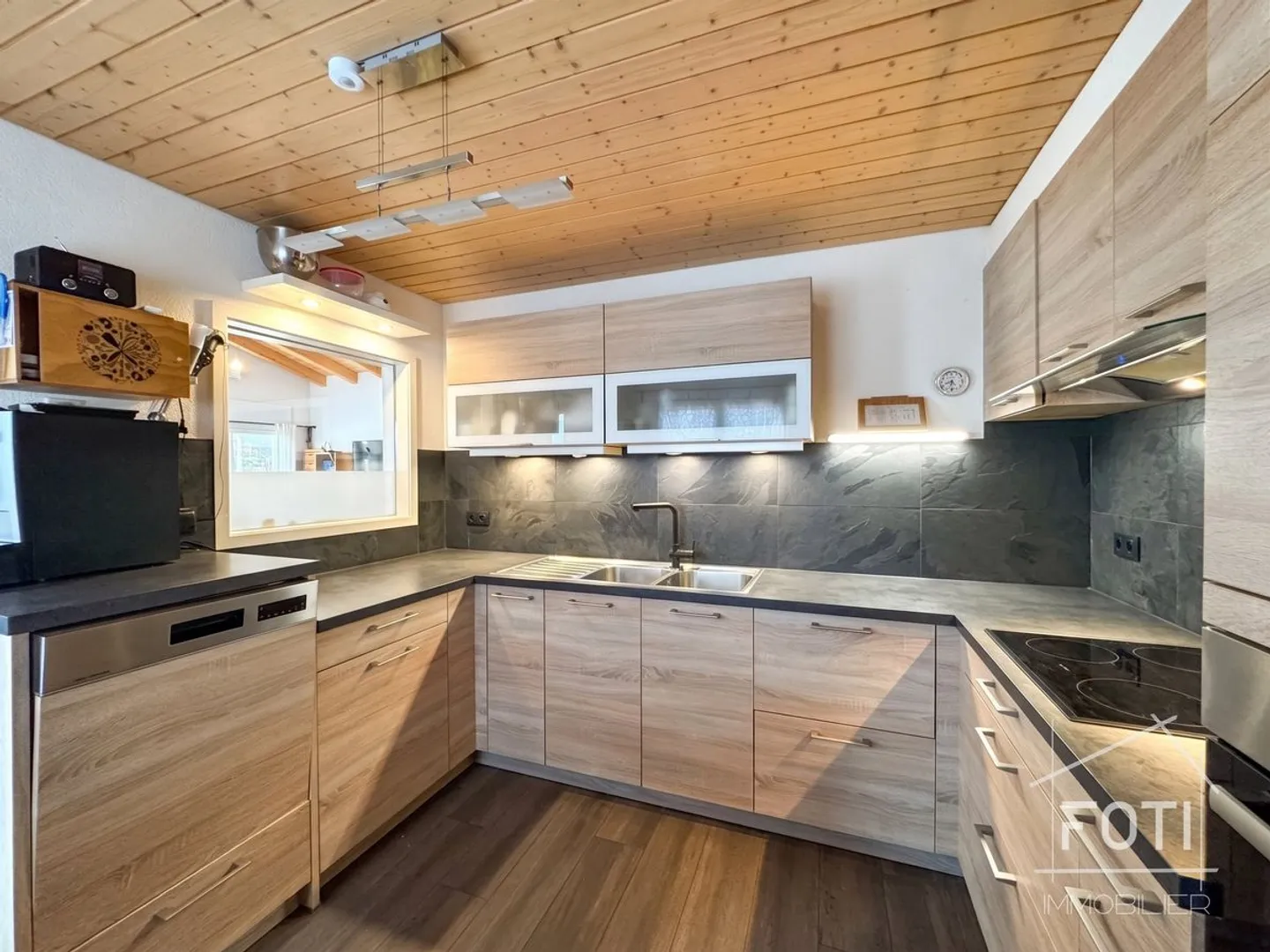 Charmante maison de 4.5 pièces avec vue panoramique à Vouvry - Foto 3 di 13