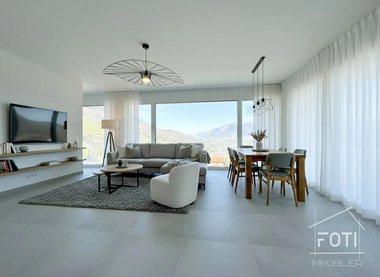 Neue Villa mit Traumhaftem Blick - Foto 1 von 13