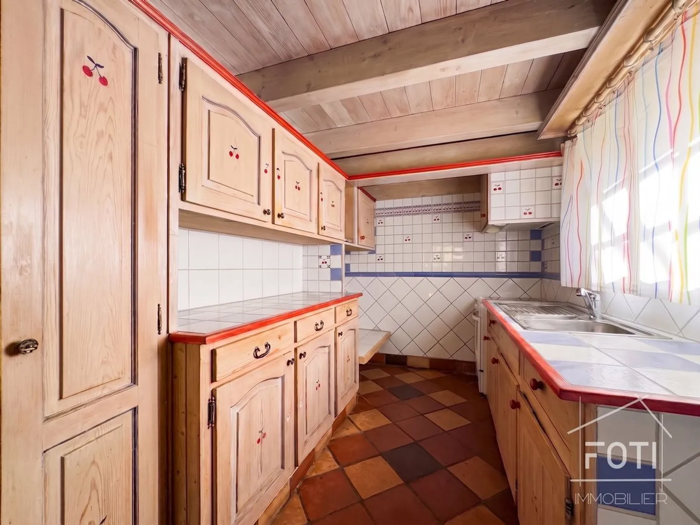 Maison villageoise à Villeneuve - Immeuble de rendement avec 3 appartements - Foto 2 von 13