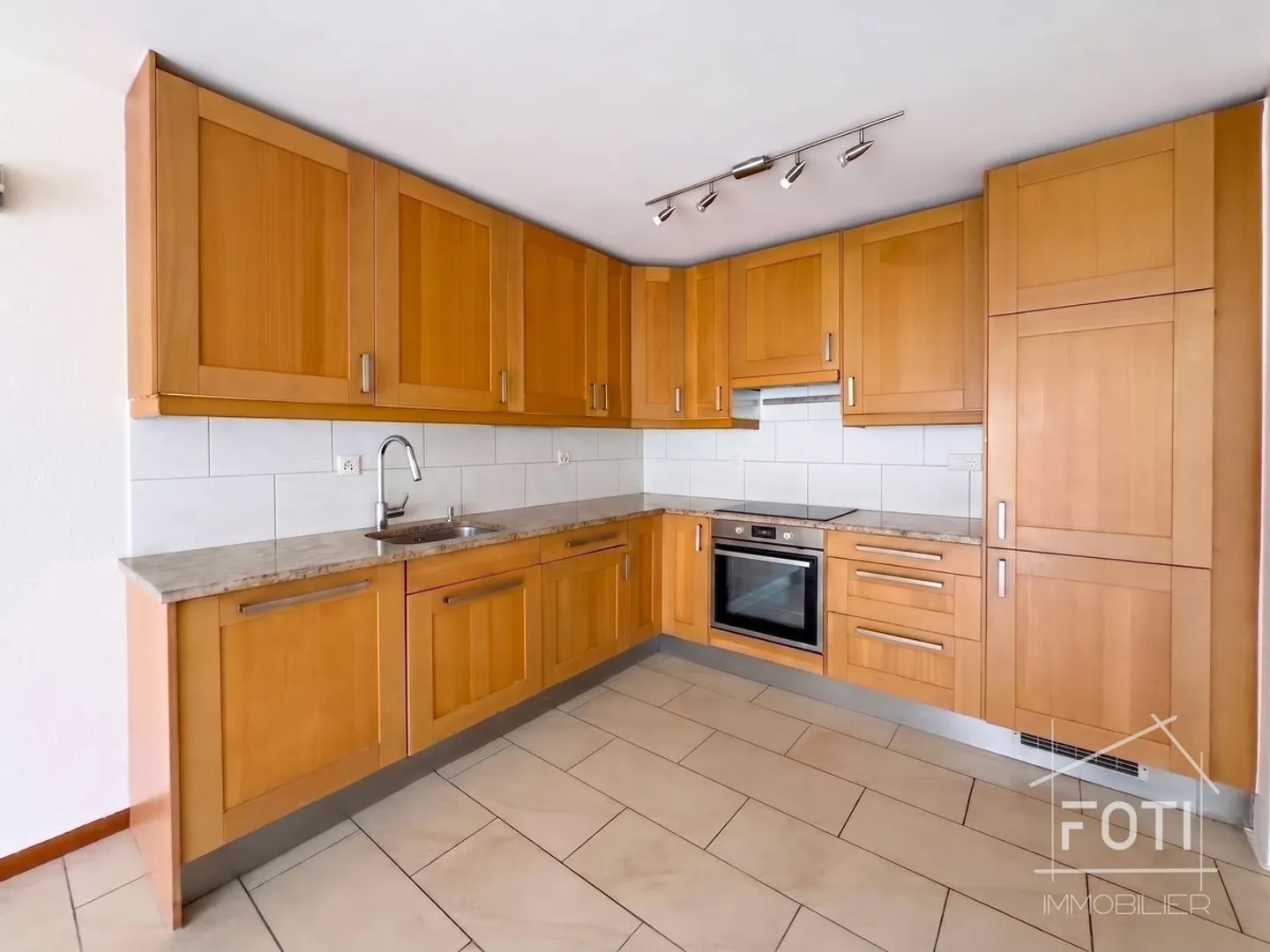Charmant Appartement 3.5 pièces - Photo 2 sur 13