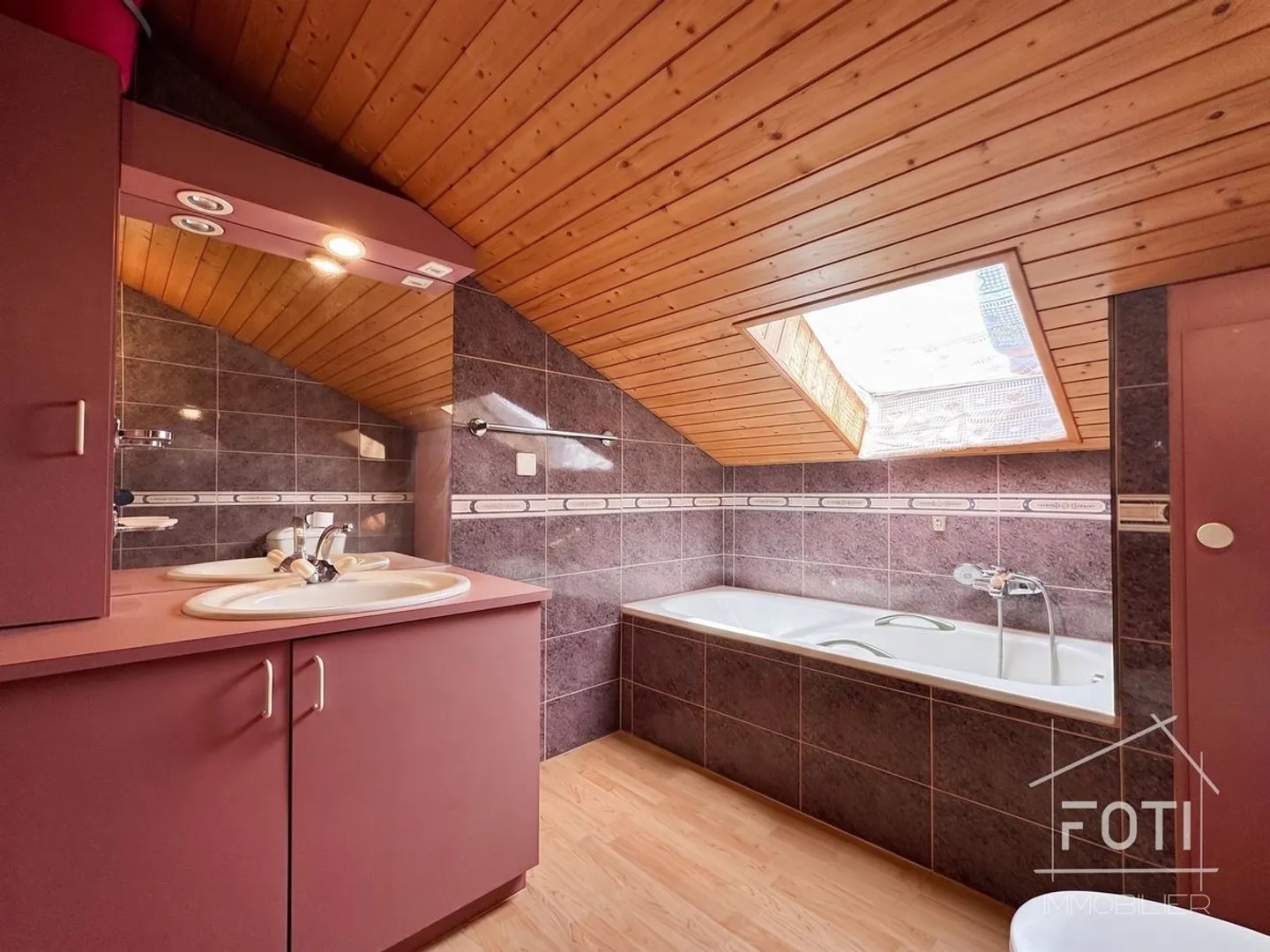 Villa con vista a Choëx, 5,5 stanze e giardino - Foto 10 di 13