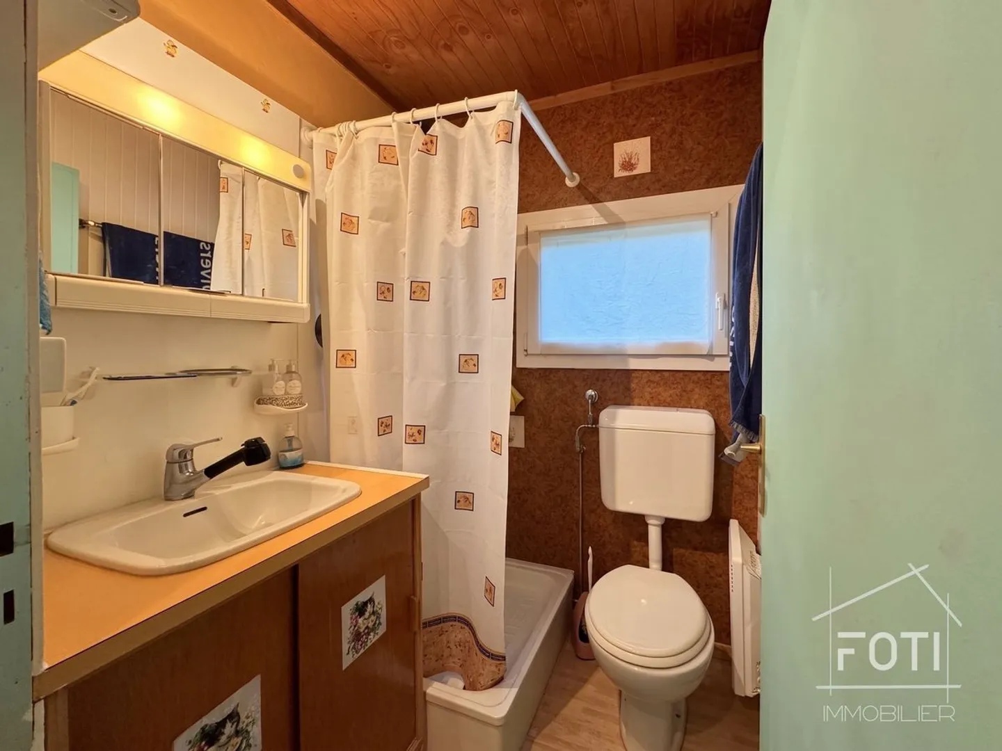 Chalet 2.5 rooms to renovate - garden, terrace and mountain view - Photo 10 of 13