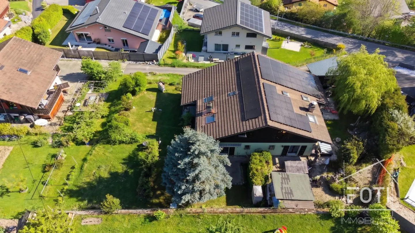 The ideal family cocoon: 5.5 rooms with a 300 m² garden on the heights of Monthey. - Photo 13 of 13