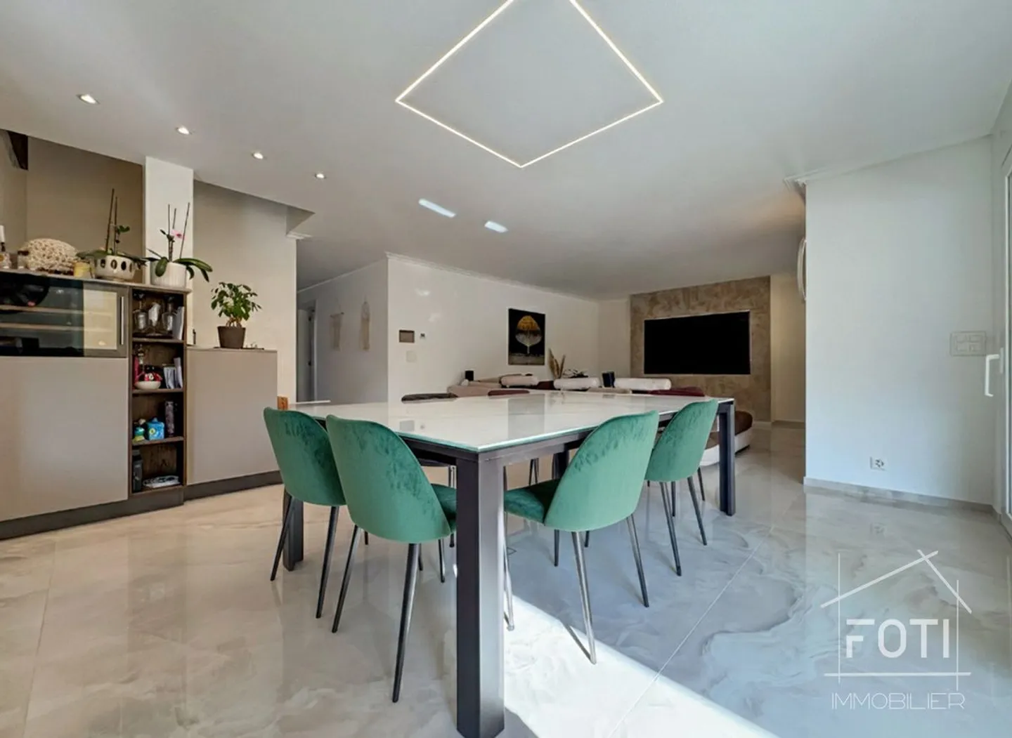 Set aus 2 Villen mit Pool! - Foto 7 von 13