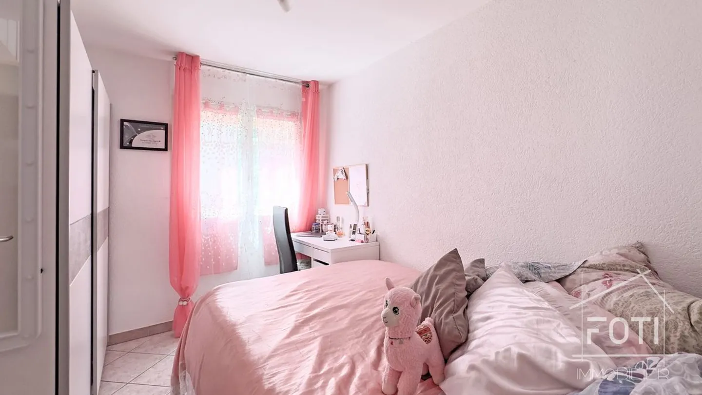 Appartement Charmant avec Terrasse - Photo 9 sur 11
