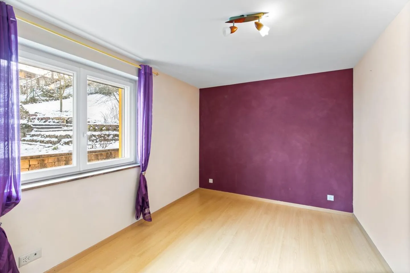 Vicino a Estavayer le Lac in un angolo di serenità con vista panoramica sul lago di Neuchâtel - Foto 13 di 13