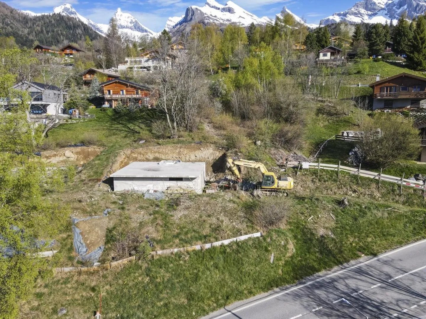Con permesso di costruzione, situato a Dugny 5 minuti da Ovronnaz - Foto 4 di 13