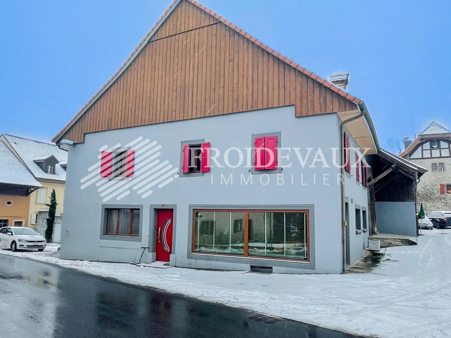 UN'ESCLUSIVA FROIDEVAUX IMMOBILIARE SA! - Foto 2 di 13
