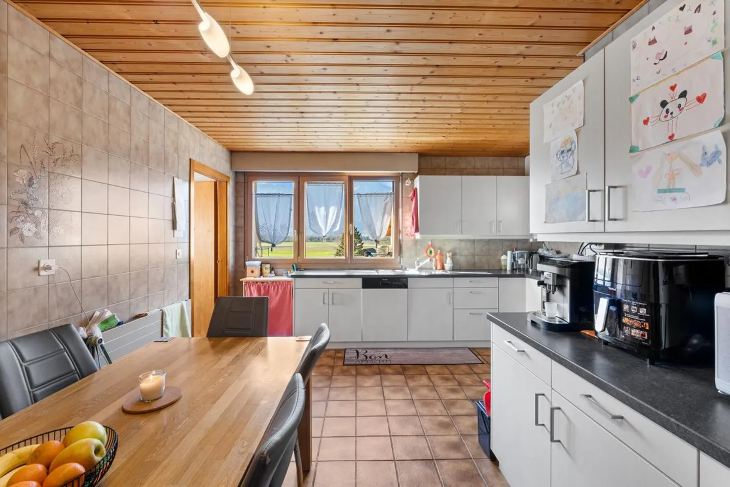 Propriété exceptionnelle en zone artisanale comprenant trois logements et un atelier - Photo 11 sur 13