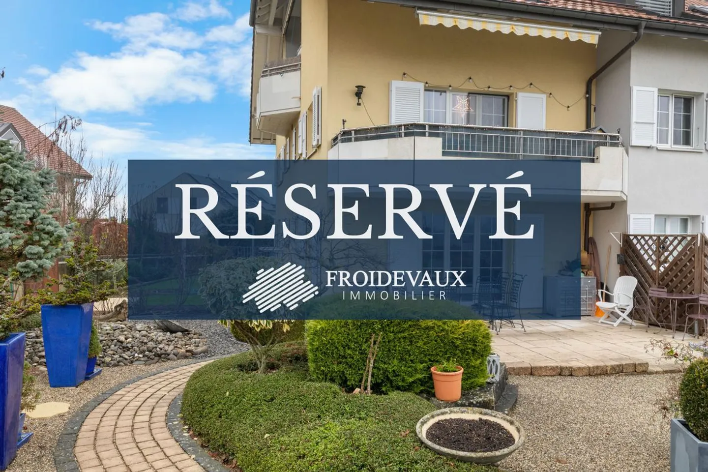 ESCLUSIVO: Bellissimo appartamento al piano terra con giardino paesaggistico - Foto 1 di 13