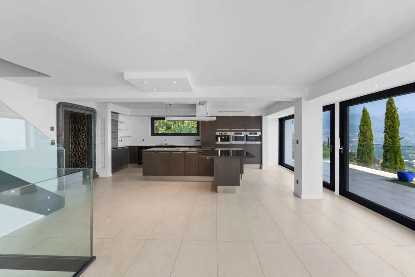 Villa eccezionale con vista panoramica a Chardonne - Foto 2 di 13