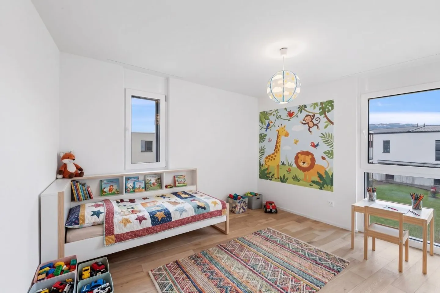 Scopri un appartamento eccezionale, che unisce comfort, spazio e vista mozzafiato sulle Alpi. - Foto 4 di 13