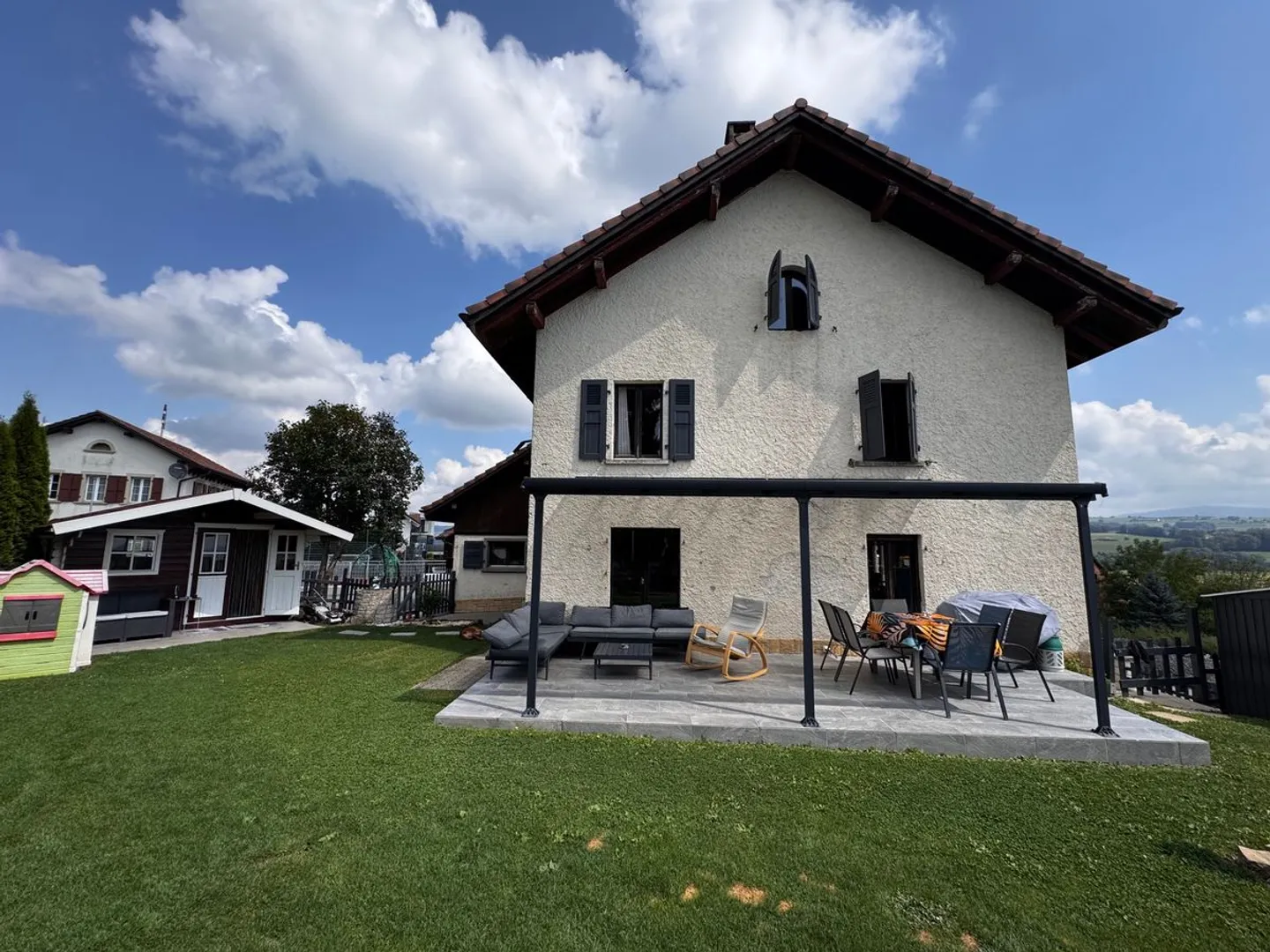 Belle maison mitoyenne avec son jardin proche d'Oron  - Photo 2 of 13