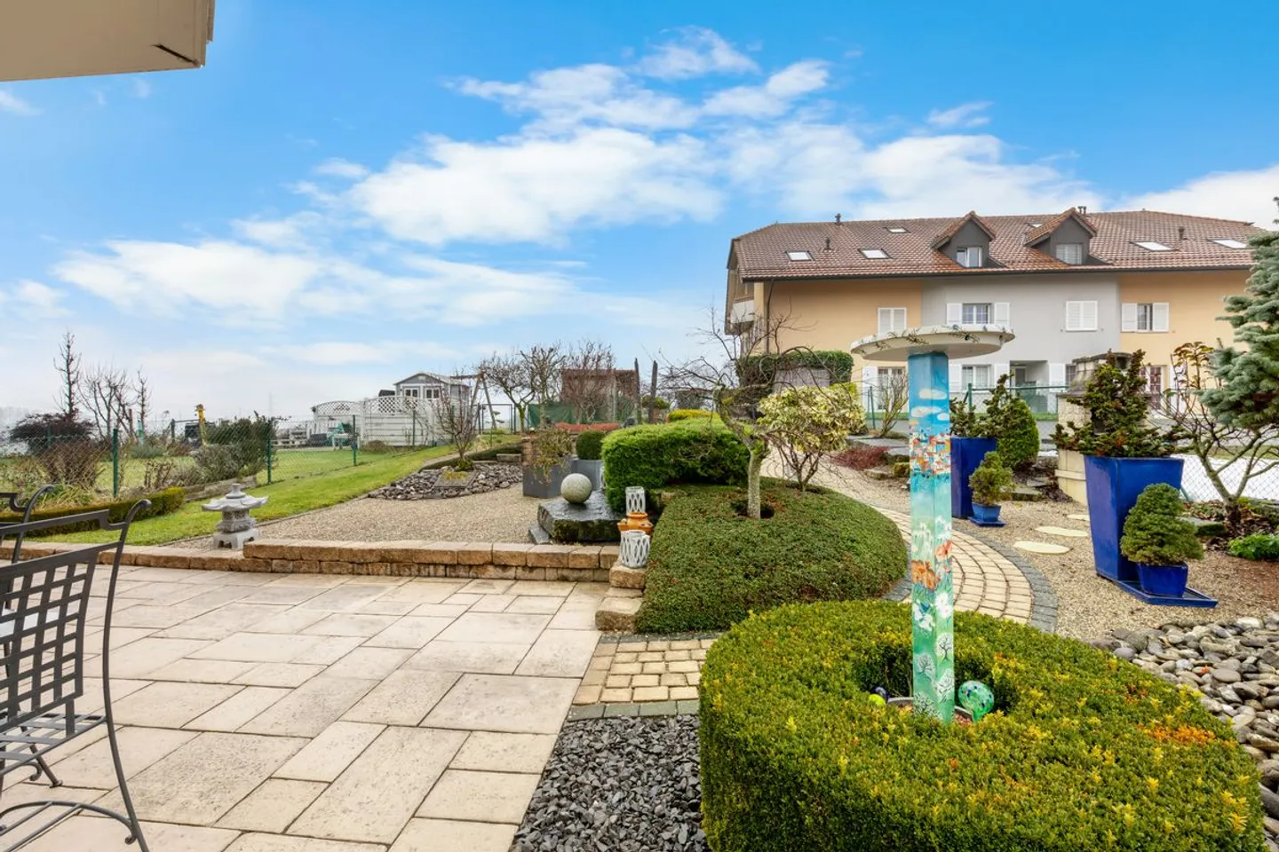 EXKLUSIV: Sehr schöne Wohnung im Erdgeschoss mit schönem angelegtem Garten - Foto 6 von 13