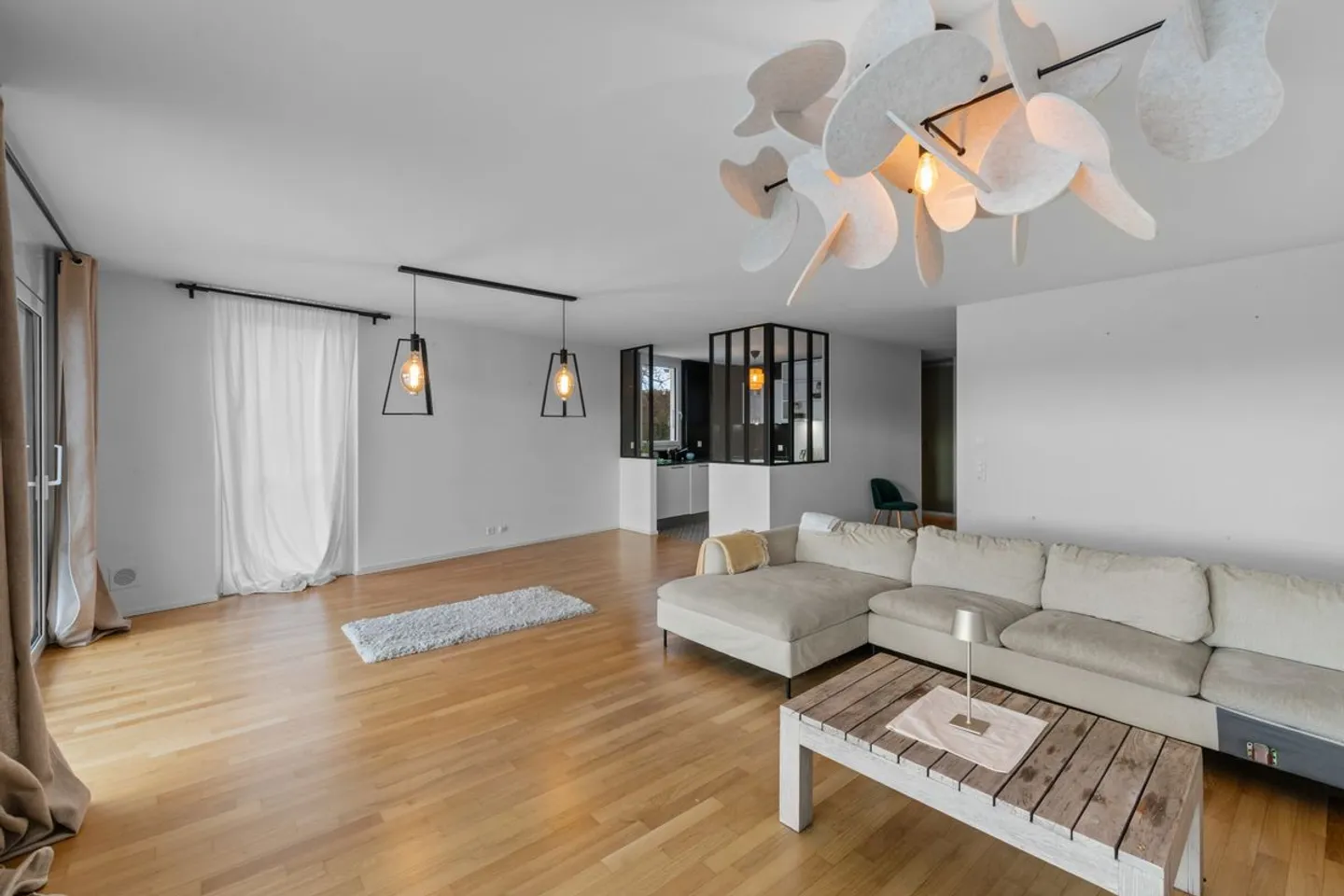 Außergewöhnliche Wohnung mit großer Terrasse und Panoramablick auf den Genfersee - Foto 7 von 13