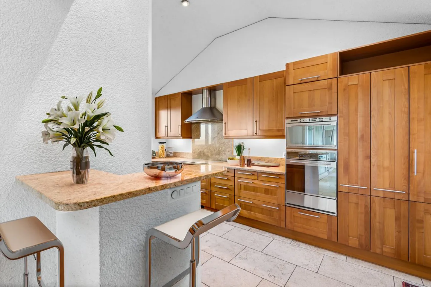 Panorama eccezionale e prospettive di ampliamento per questa villa familiare alle porte di Genolier - Foto 2 di 13