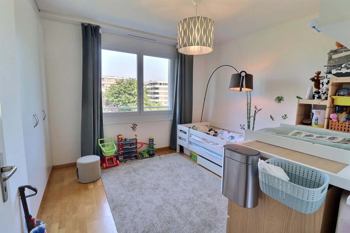 Magnificent 5-room apartment in La Châtelaine district - Photo 13 of 13