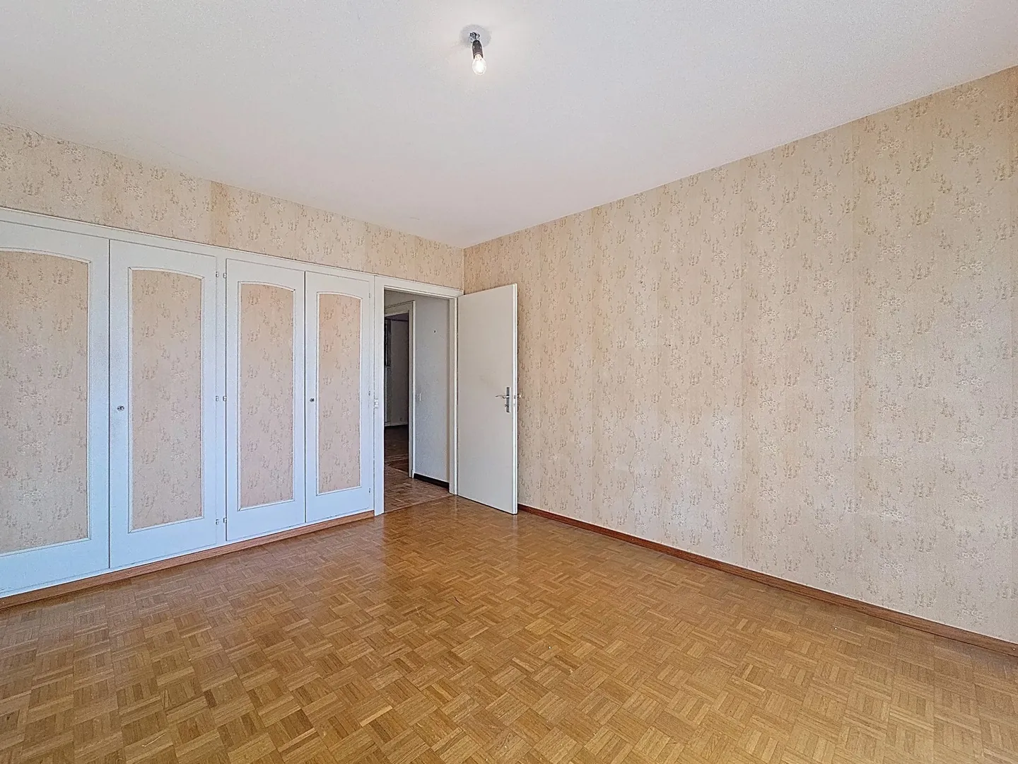 Joli 2,5 pièces proche des commodités - Photo 10 sur 13