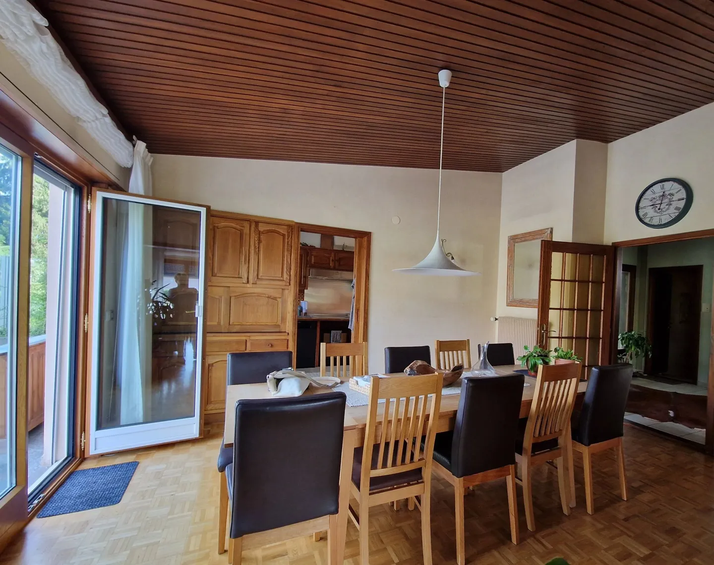 Villa spacieuse avec cabinet médical - Photo 6 sur 13