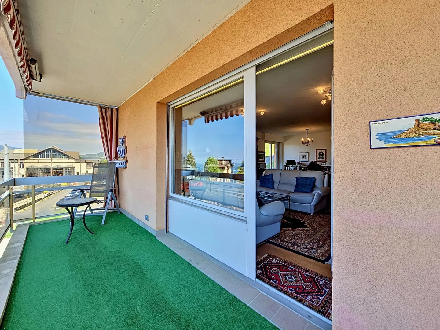 Very nice apartment in the charming village of Chernex - Photo 2 of 11