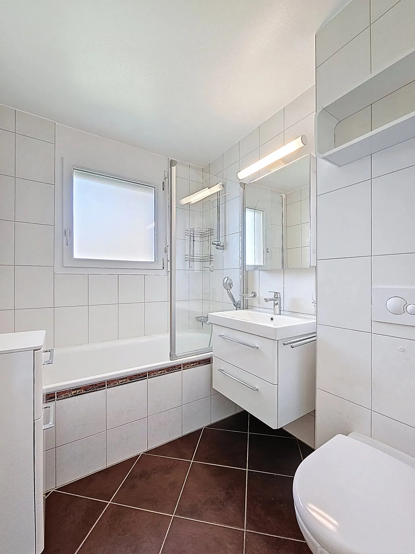 Very nice apartment in the center of Roche - Photo 9 of 13