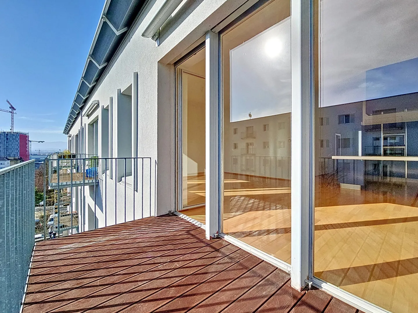 Loft-Stil Wohnung in der Nähe des Zentrums von Lausanne - Foto 6 von 9
