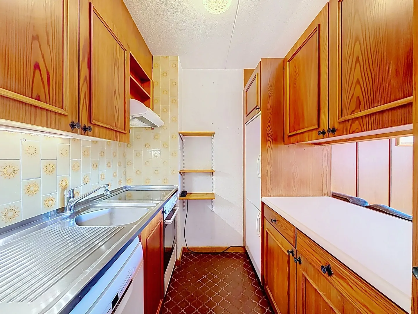 Bel appartement de 2 pièces avec magnifique vue - Foto 7 von 12