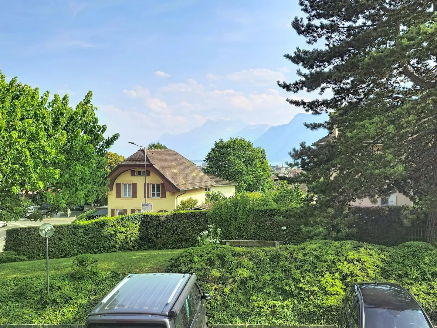 Charming apartment with large balcony close to the city center - Photo 13 of 13