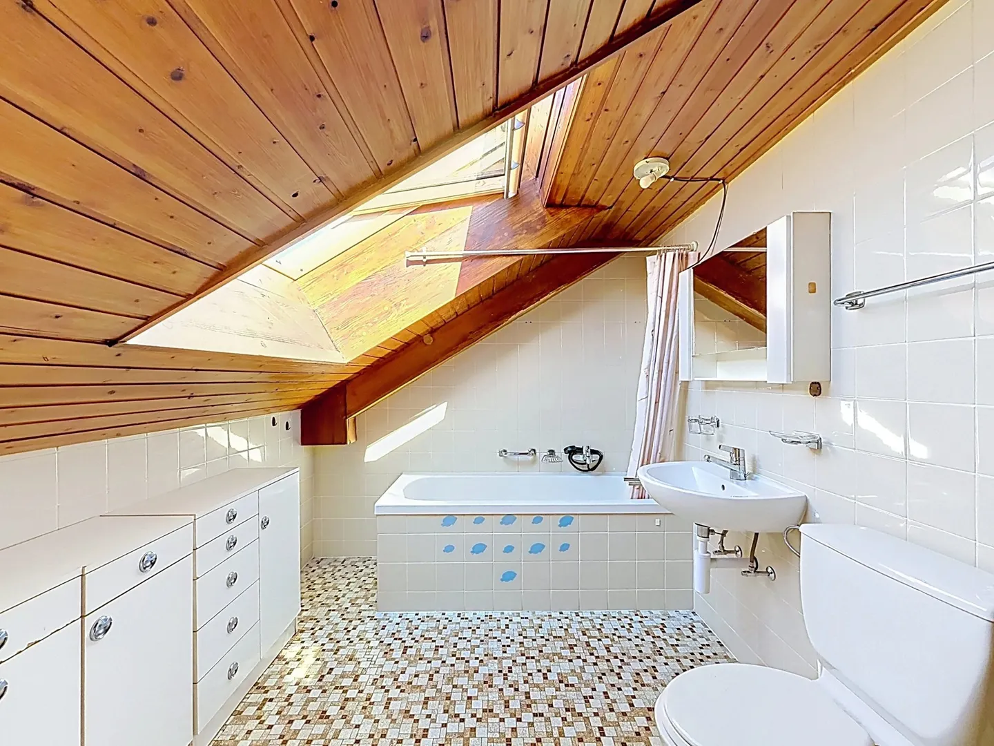 Bel appartement de 2 pièces avec magnifique vue - Foto 12 von 12