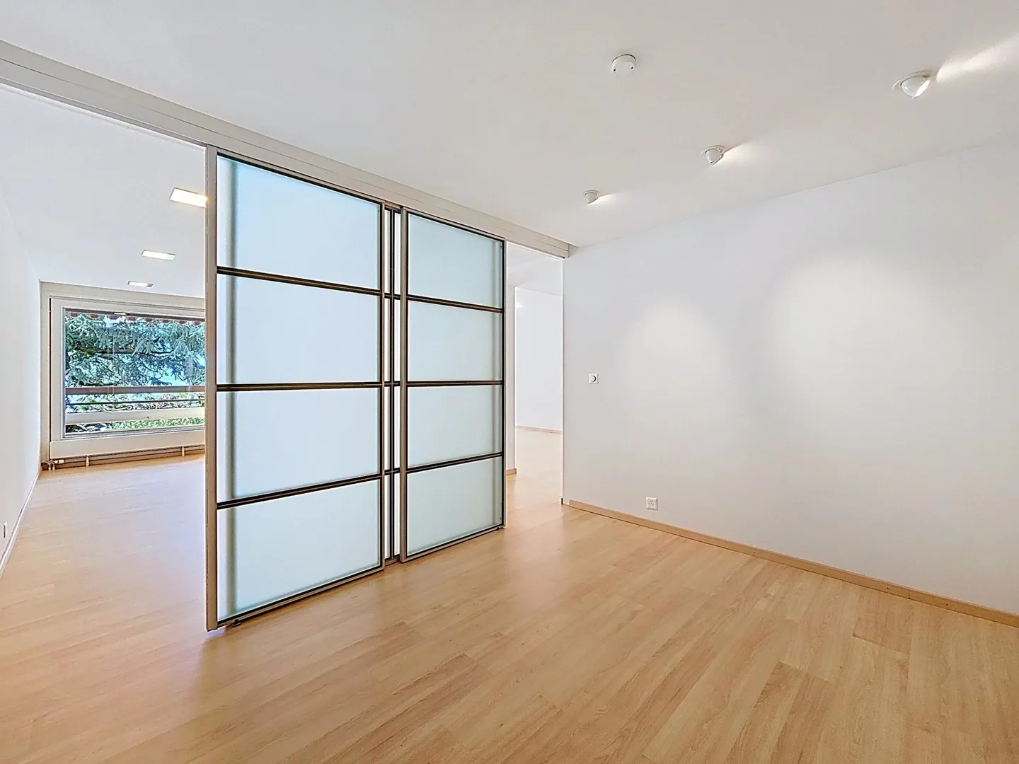 Superbe appartement sur les quais de Montreux - Photo 11 of 13