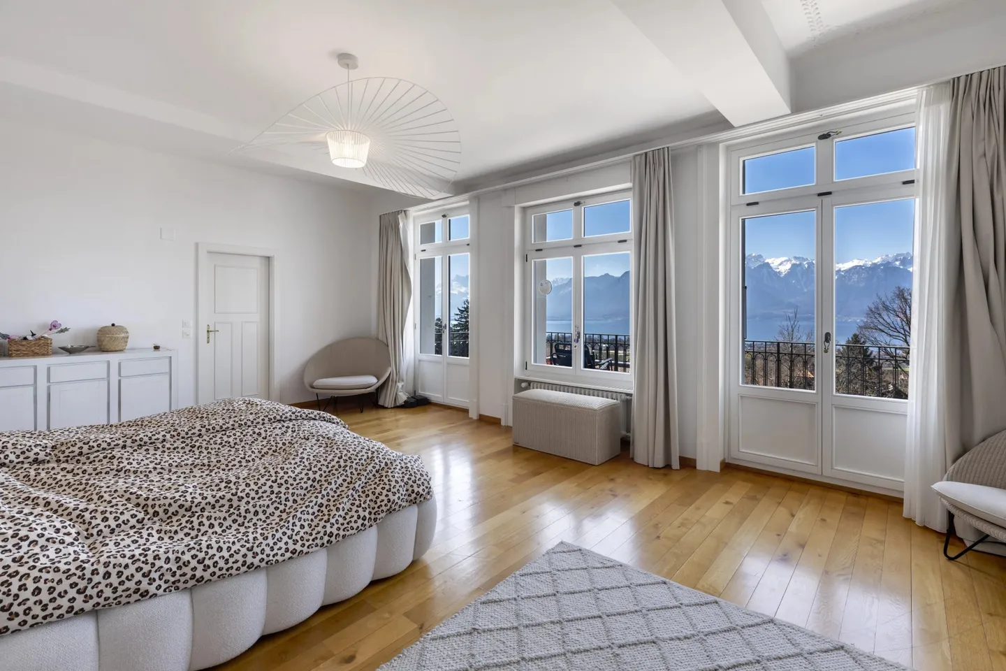 Magnifique villa avec vue sur le lac - Photo 11 sur 13