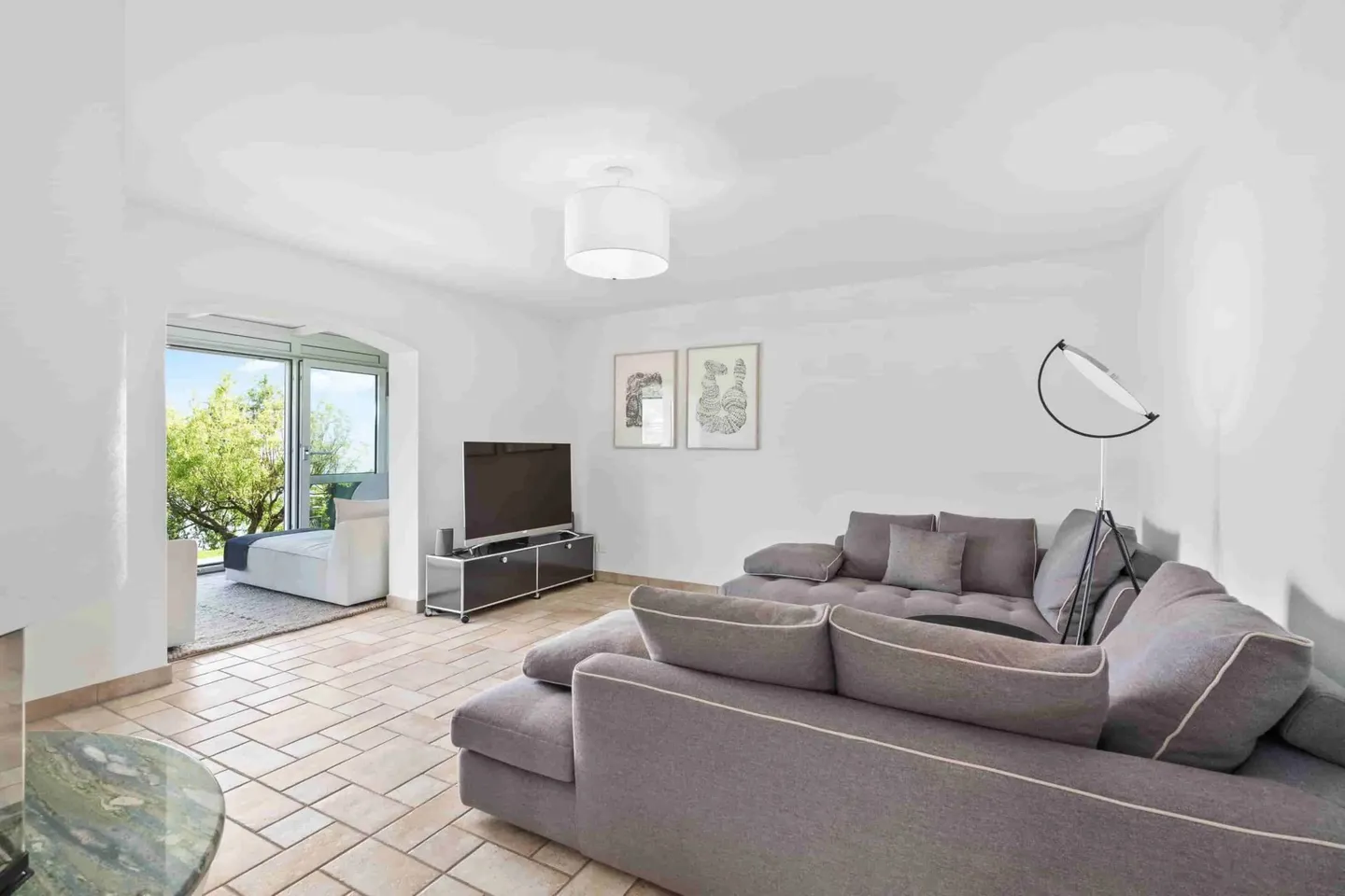 Vivre "les pieds dans l'eau" - Une propriété d'exception au bord du lac - Photo 6 sur 13