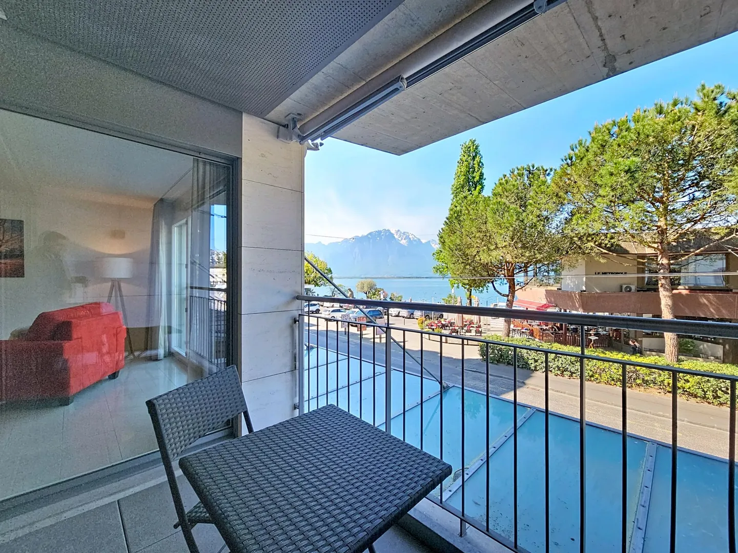 Beautiful 4.5-room apartment in downtown Montreux - Photo 7 of 13