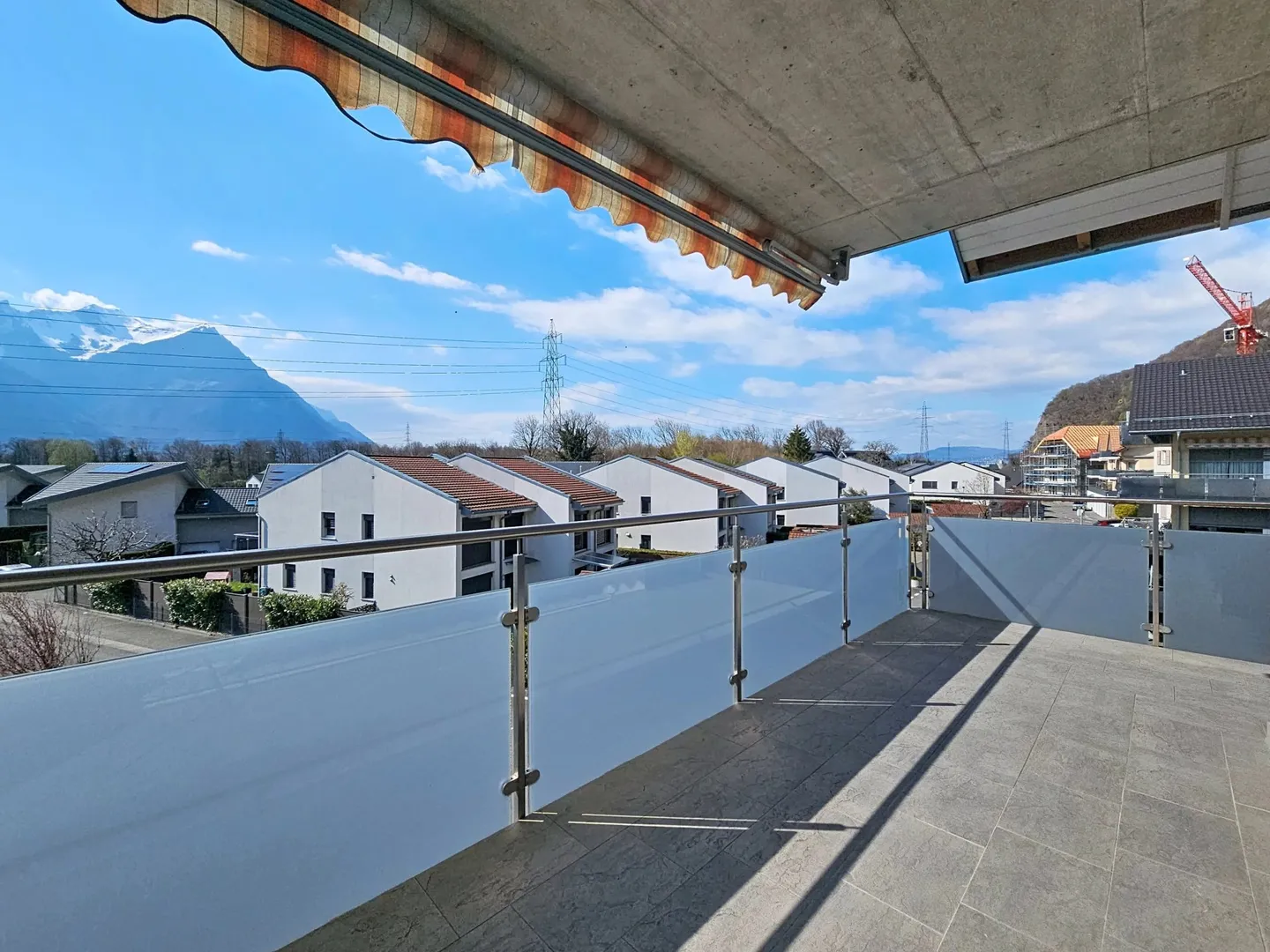 Very nice apartment in the center of Roche - Photo 2 of 13