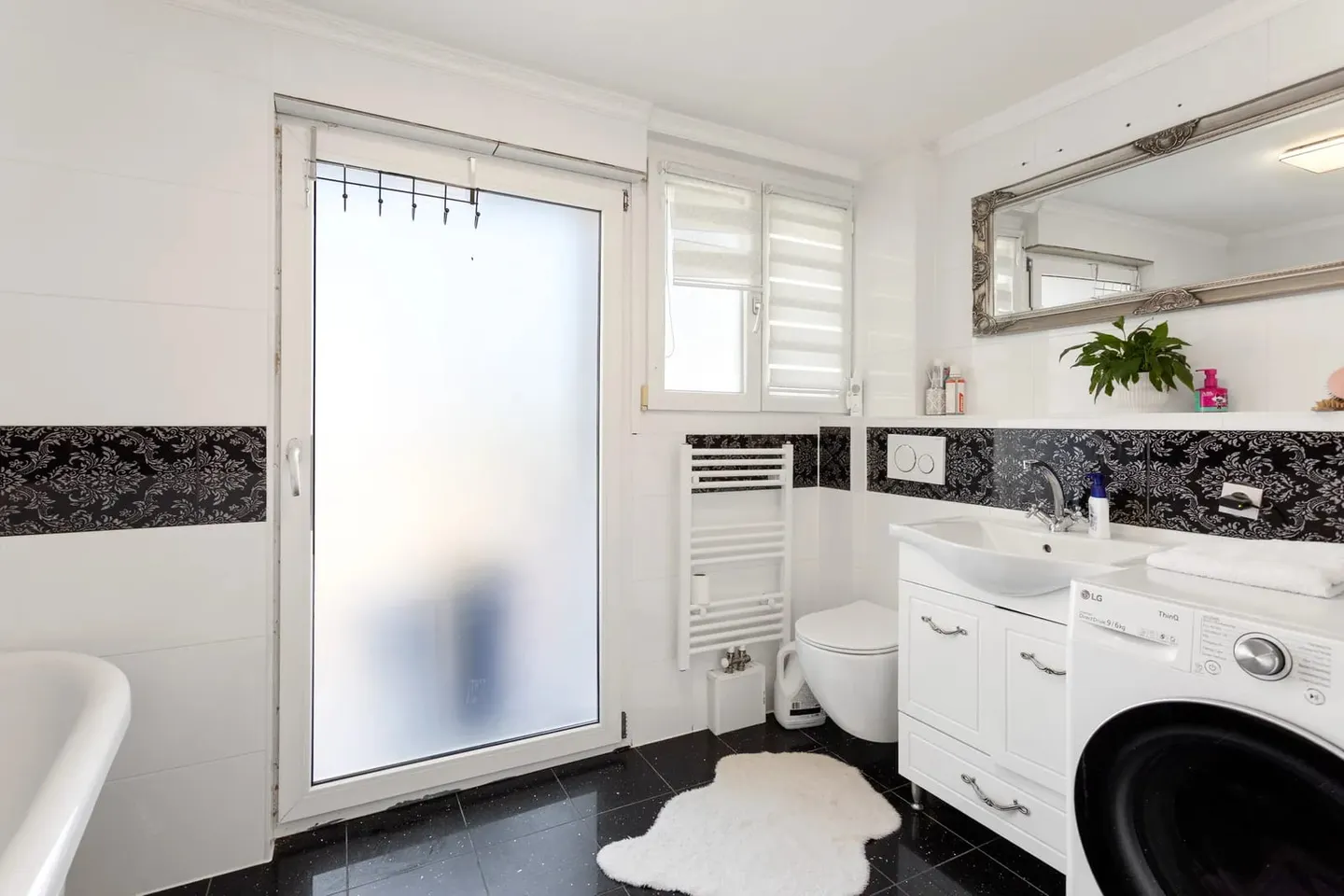 Charmantes Einfamilienhaus mit Garten - Foto 11 von 13