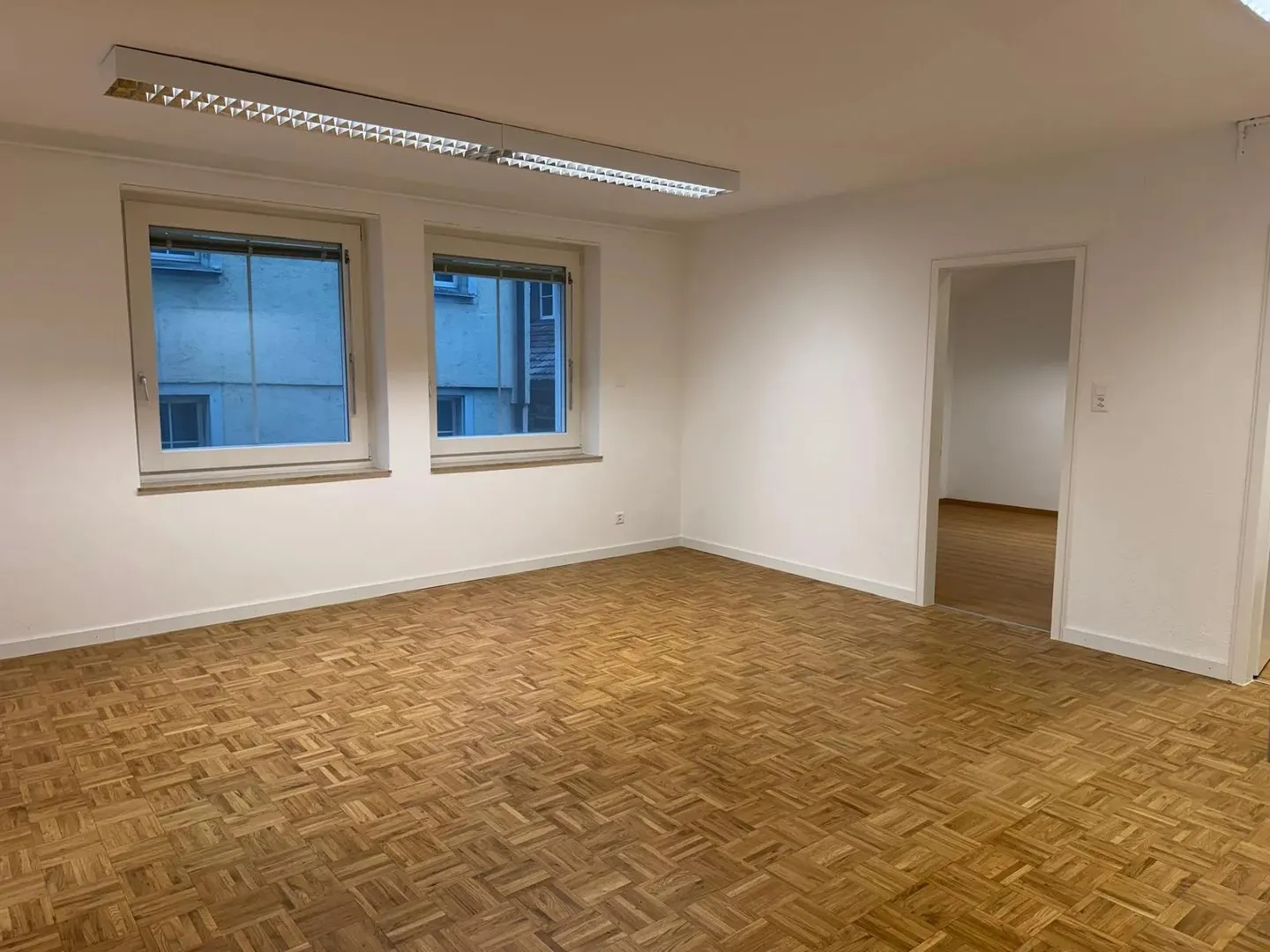 Helle 5-Zimmer-Bürofläche mit 140 m² im Zentrum von Winterthur - Photo 8 of 13
