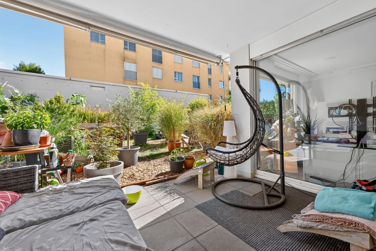Spacious Garden Apartment - also an Attractive Investment - Photo 10 of 13