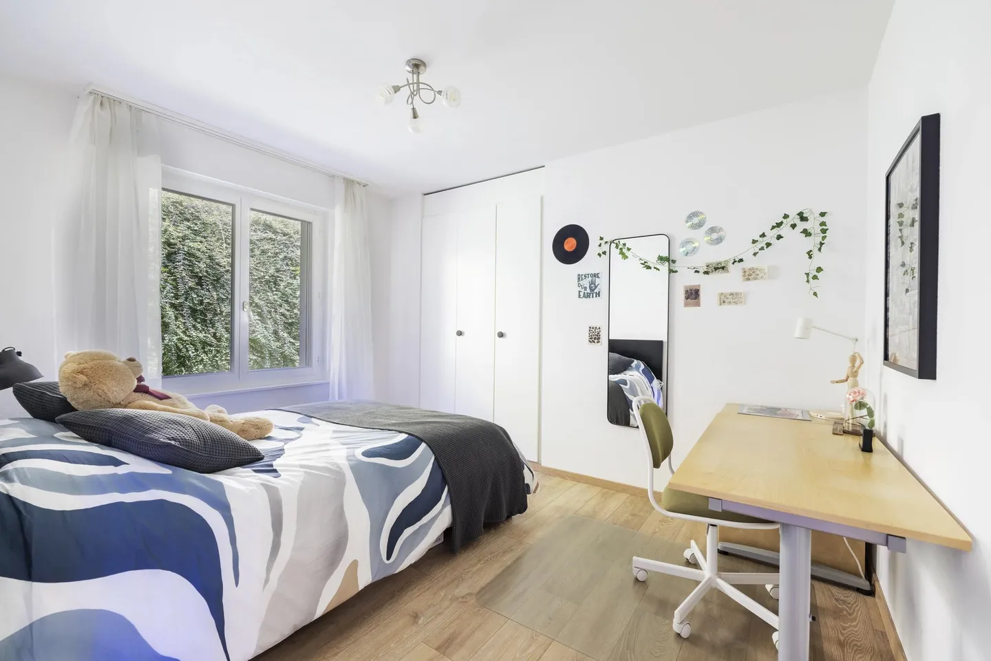 Superbe 4.5 pièces refait à neuf avec vue et jardin - Photo 7 sur 13