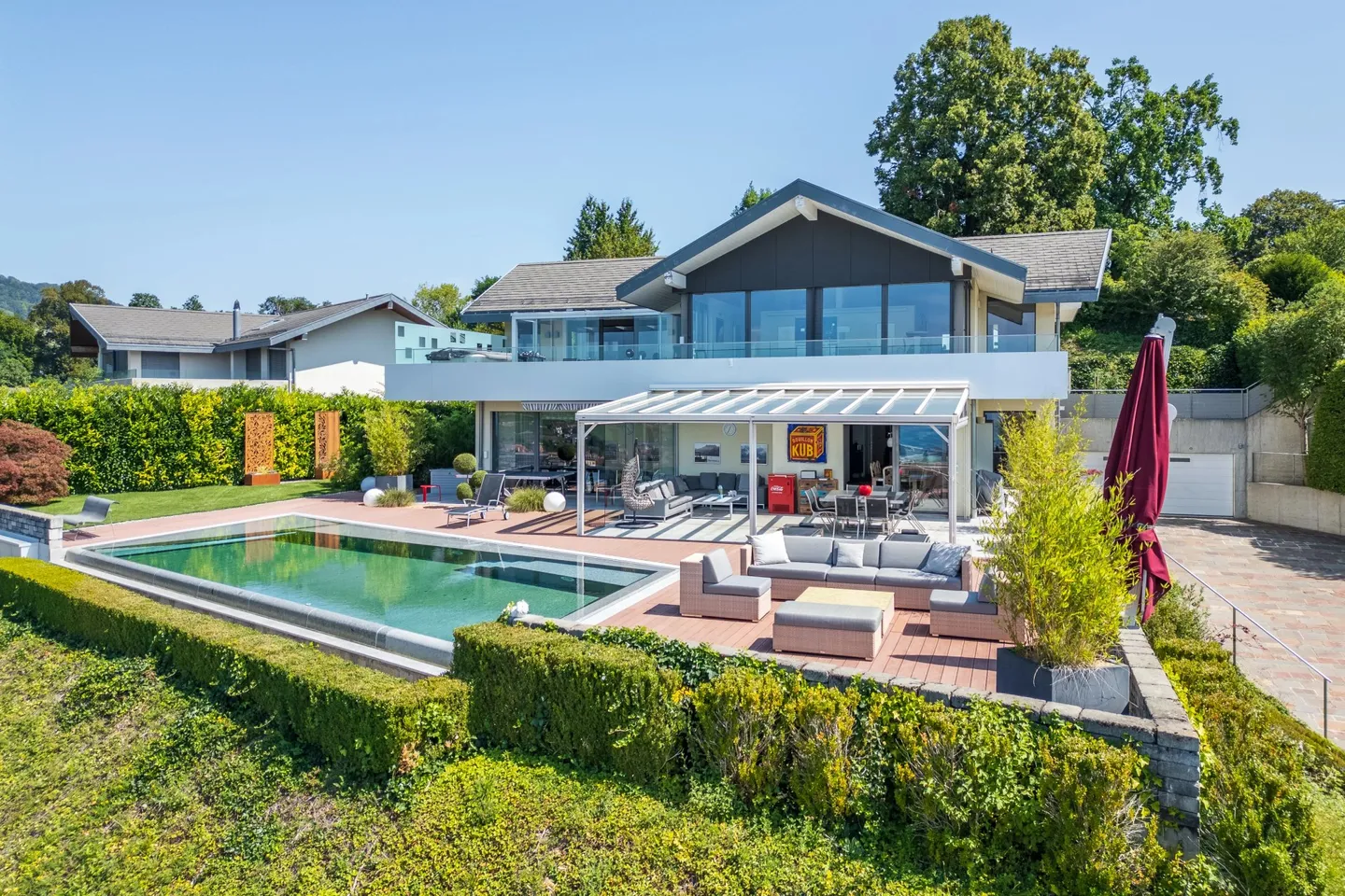 Magnifica villa moderna con vista panoramica - Foto 1 di 13