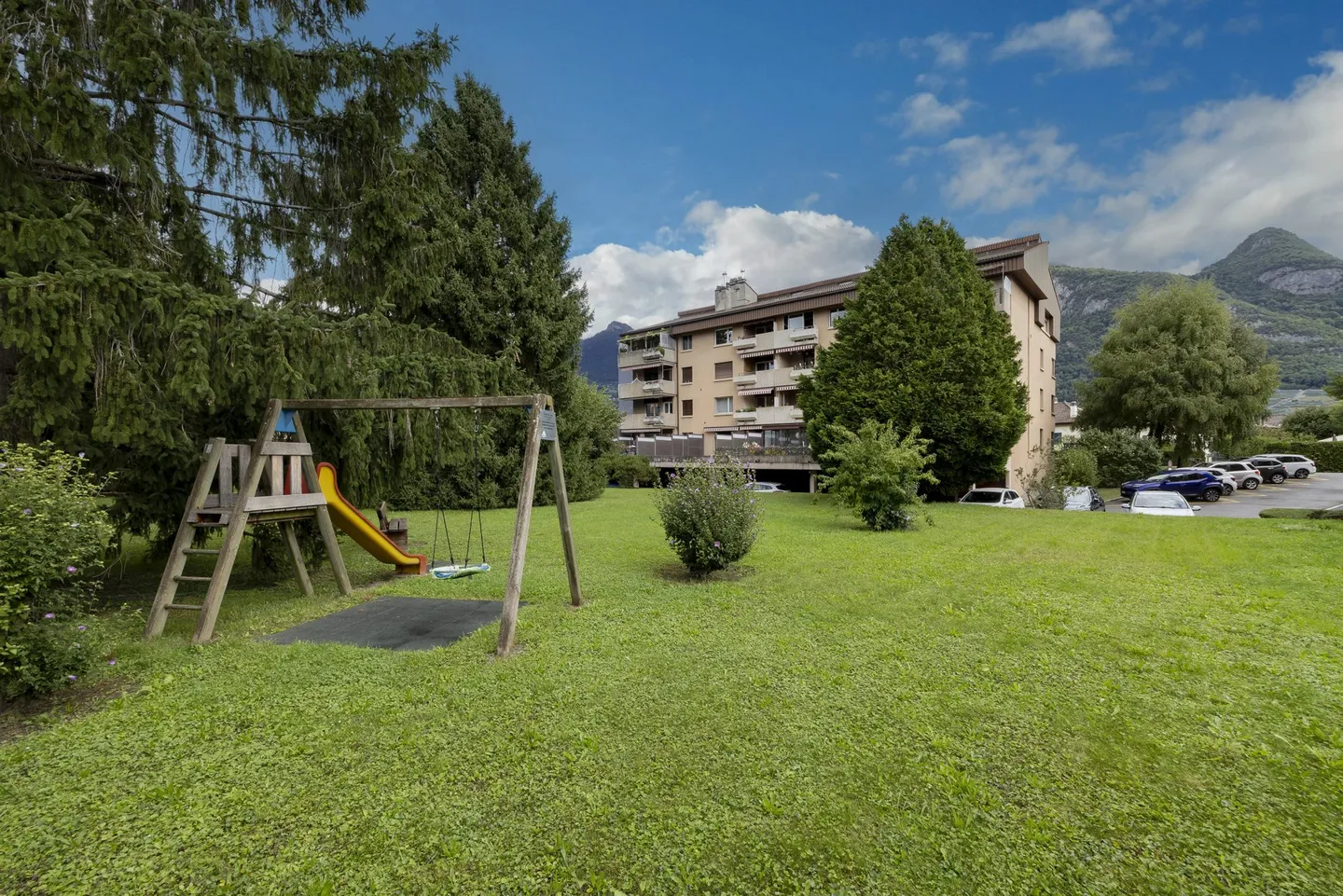 Magnifico appartamento ristrutturato di 3,5 locali a due passi dai servizi - Foto 3 di 12