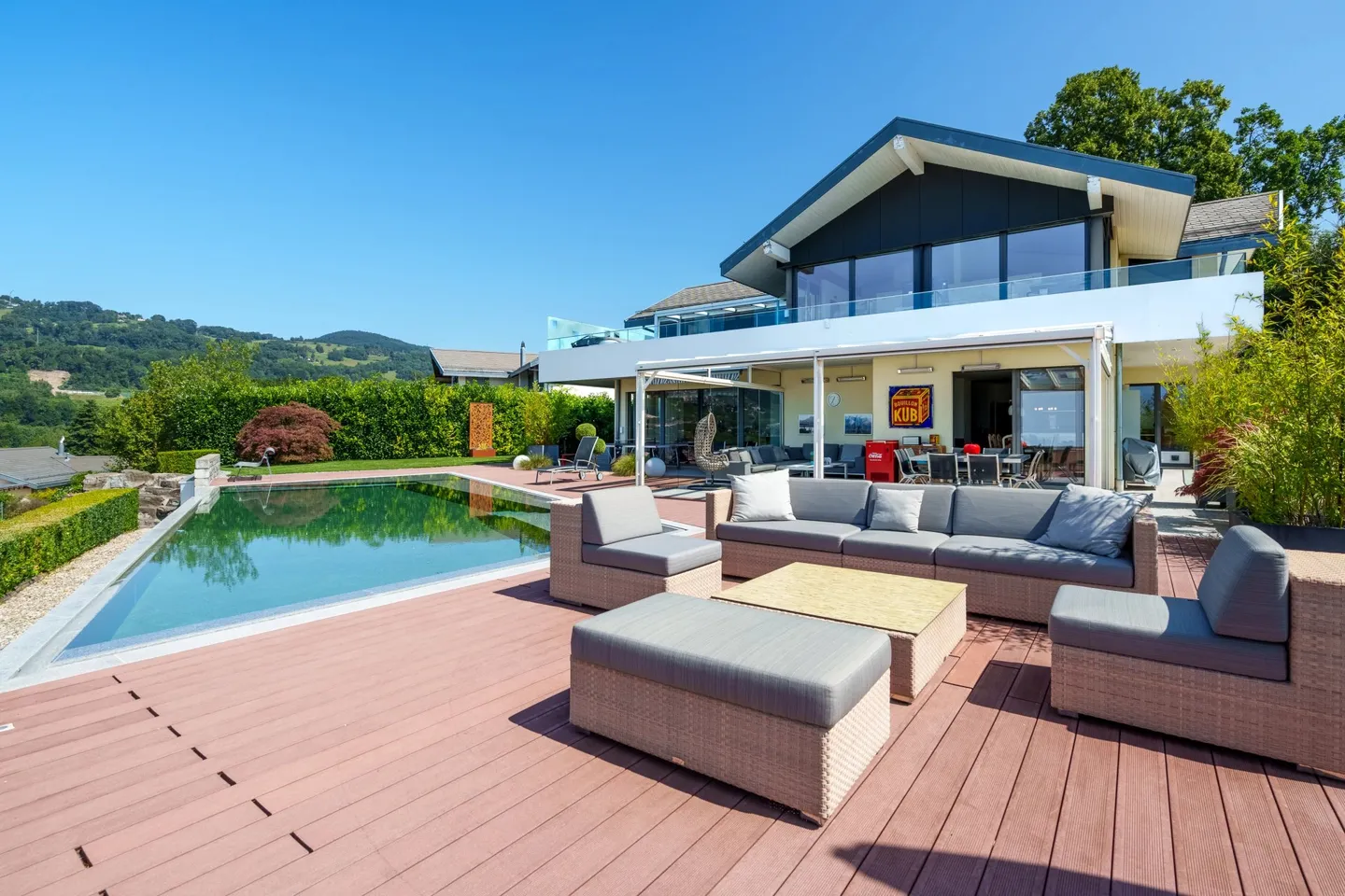 Magnifica villa moderna con vista panoramica - Foto 2 di 13