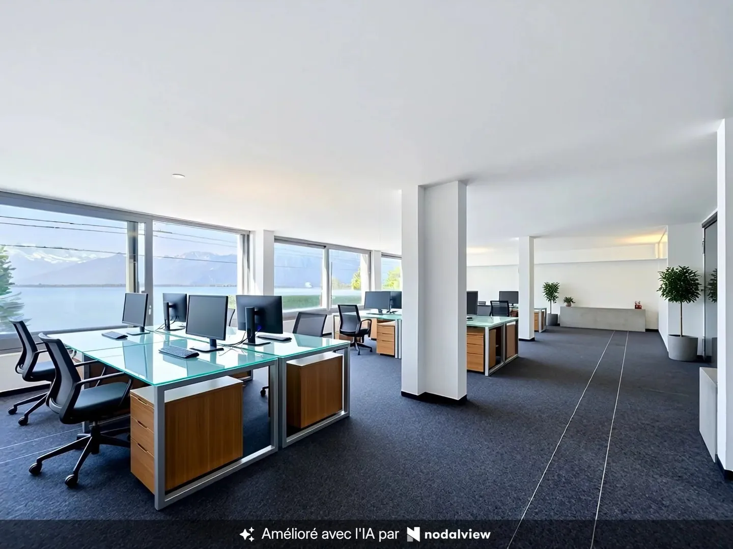 Prestigeträchtige Büros mit einem außergewöhnlichen Panoramablick - Foto 3 von 13