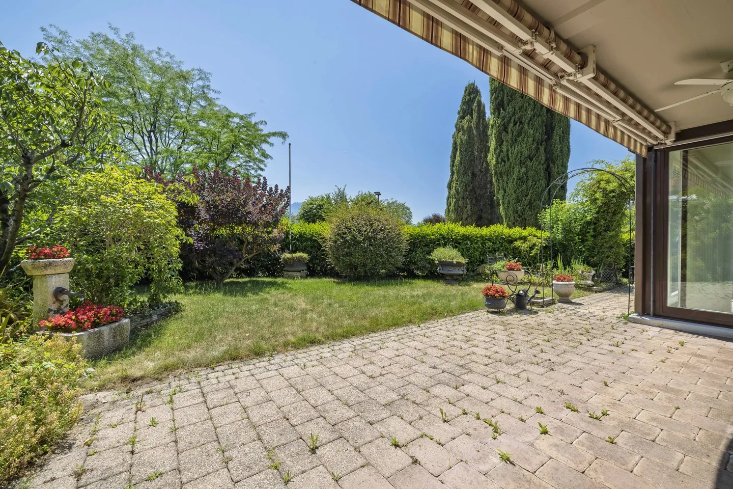 Superbe 4.5 pièce avec terrasse - à deux pas de Vevey - Photo 12 of 13
