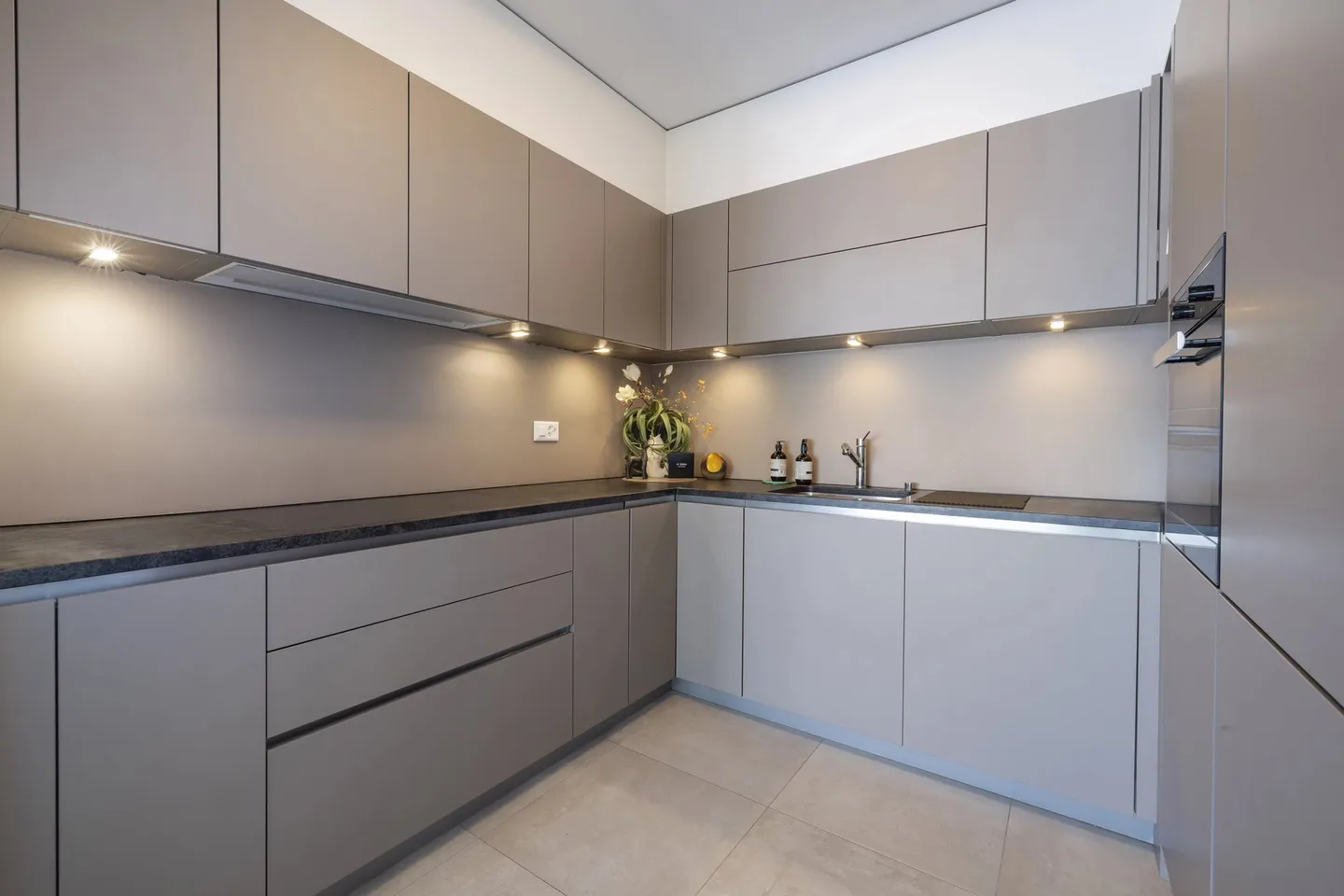 Exceptional penthouse with breathtaking view! - Photo 4 of 10